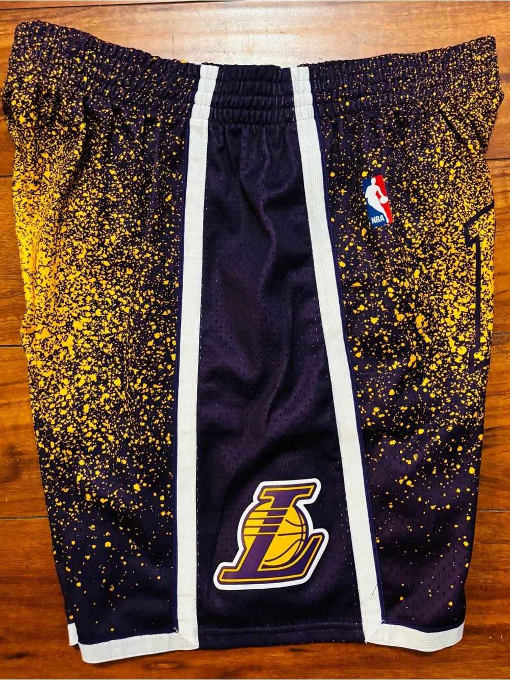 Mitchell & Ness Spray Paint Swingman Los Angeles Lakers sz XXL